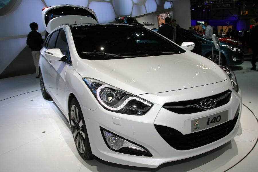  Hyundai i40 2012 года  (фото 15 из 22)